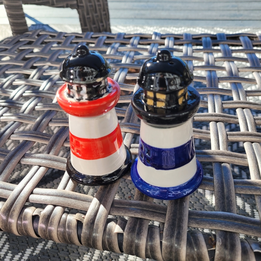 Lighthouse Salt and Pepper Shakers set